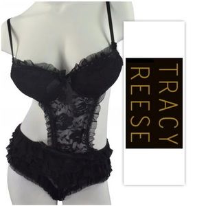 TRACY REESE BLACK LACE BODYSUIT WITH RUFFLED BOTTOM